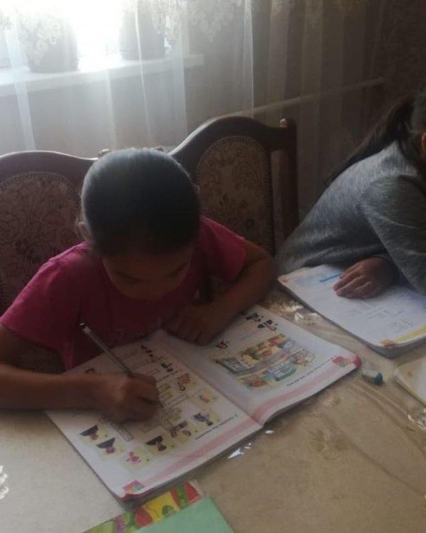 Көктемгі демалыс кезінде бос уақыттарын тиімді пайдалануда